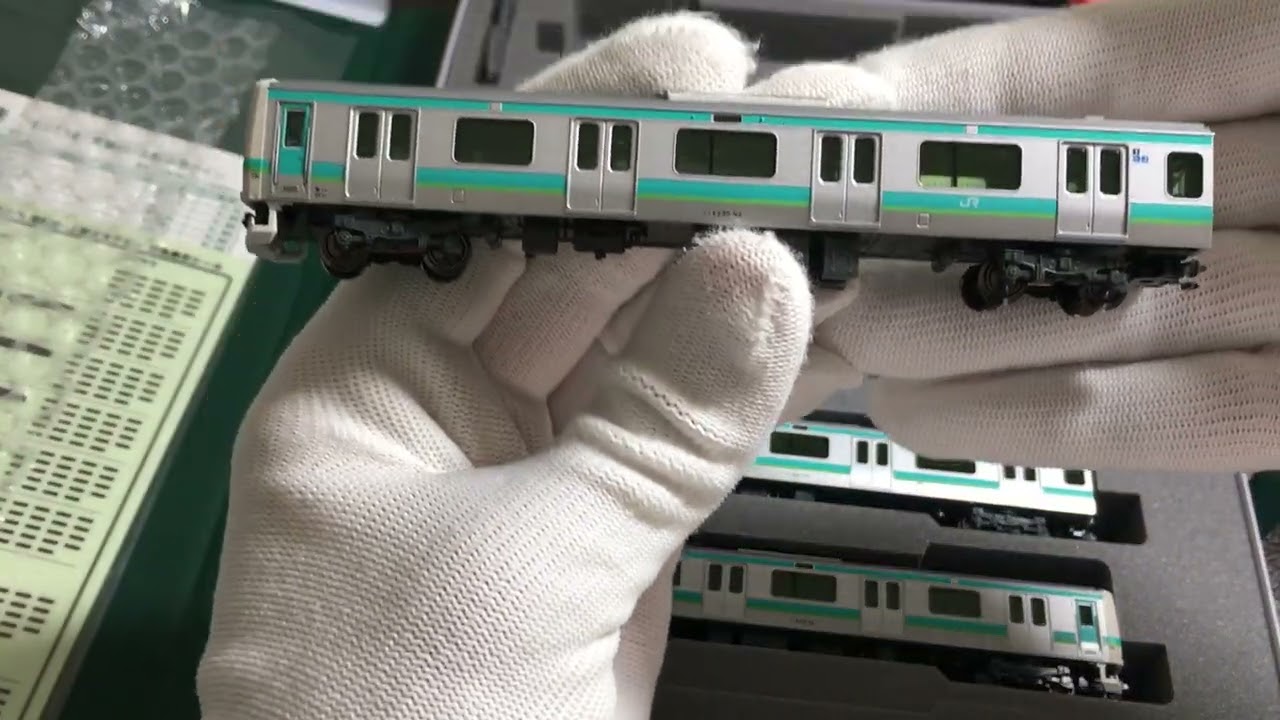 Nゲージ KATO E231系 常磐線・上野東京ライン 15両フル 開封 - YouTube