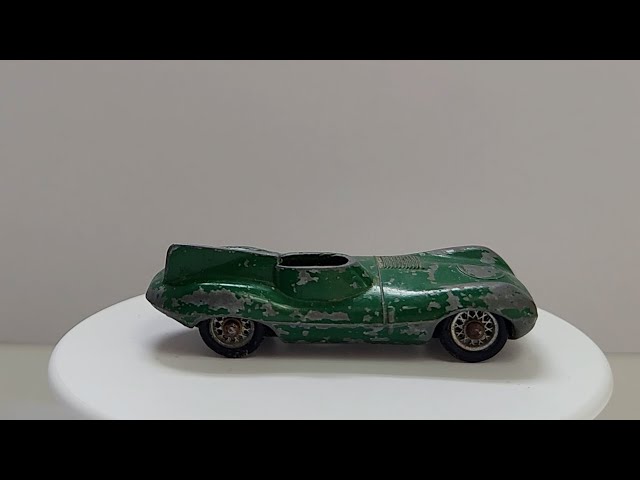 MATCHBOX Restoration No. 41b D Type Jaguar 1960 - YouTube