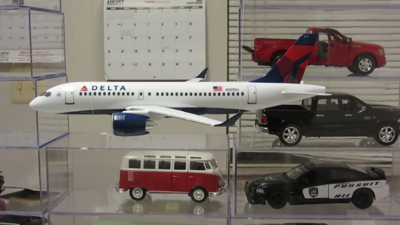 Flight Miniatures Delta Airlines Airbus A220-100 1/100 Scale Model