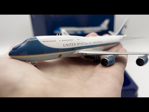 Gemini Jets USAF Air Force One Boeing VC-25B 1:400 Scale GJAFO2220