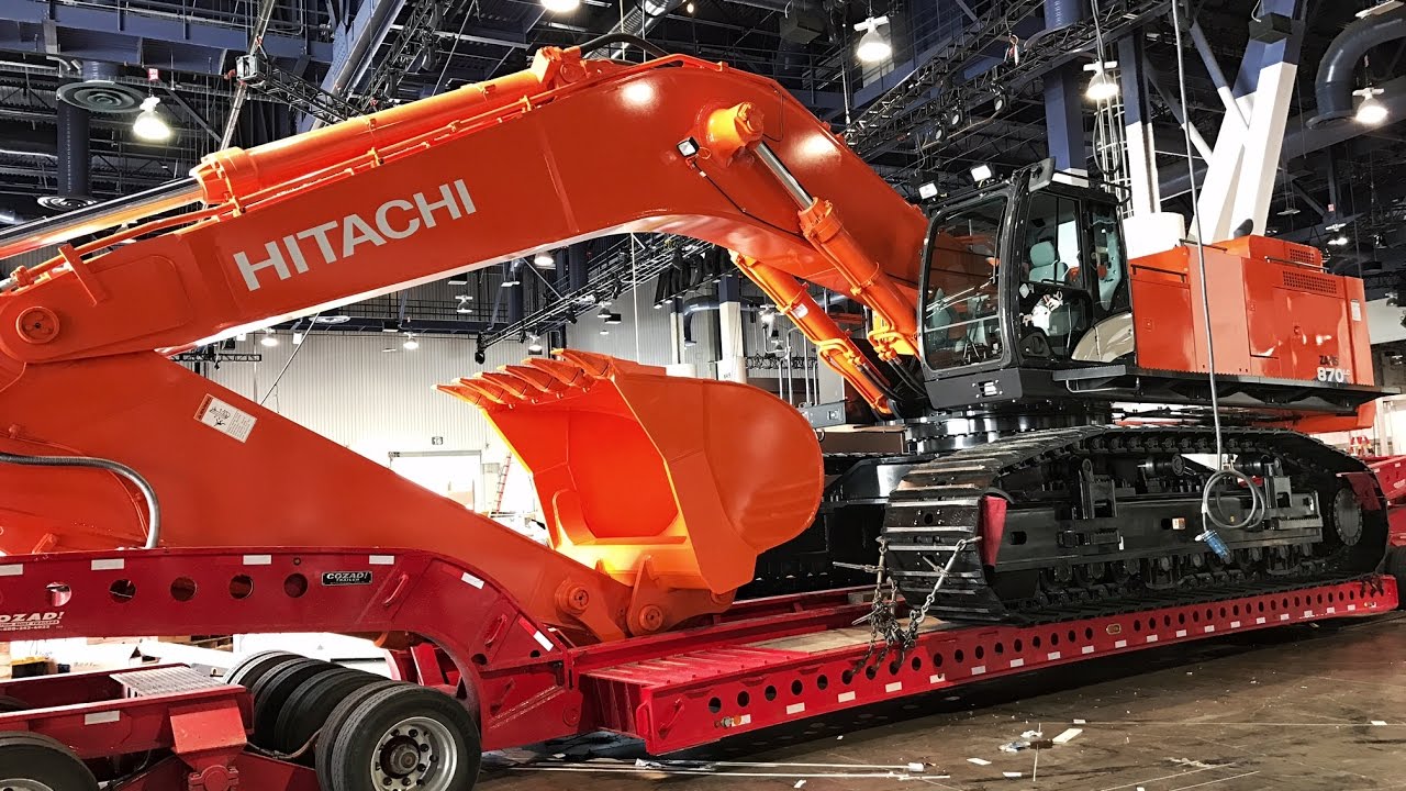 Hitachi Zaxis 870LC Excavator moving out of Conexpo 2017 - YouTube