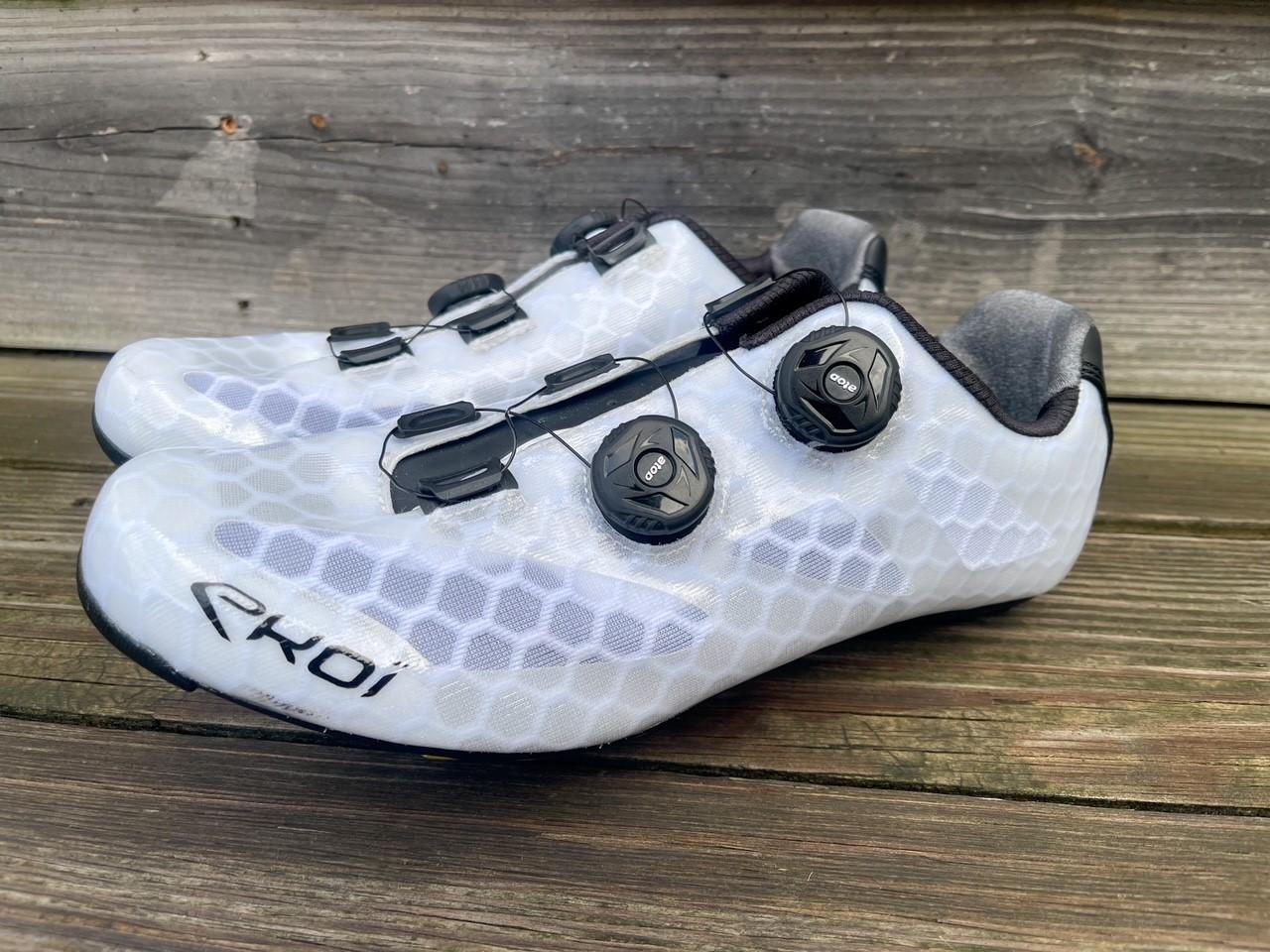 Ekoï R4 Light - Blending Light, Stiff, and Airy Into a Summer Shoe