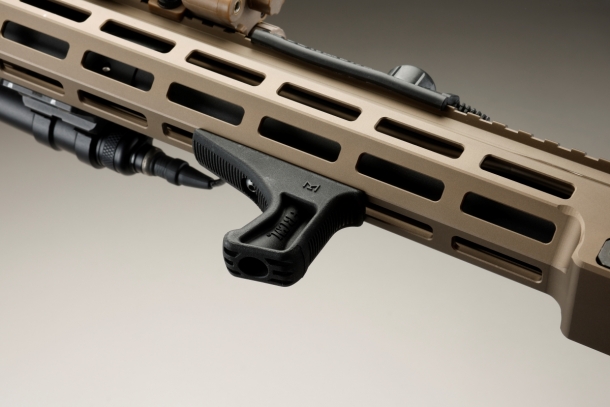 ショートスコープとドットサイト＆マグニファイアを使ったお手本