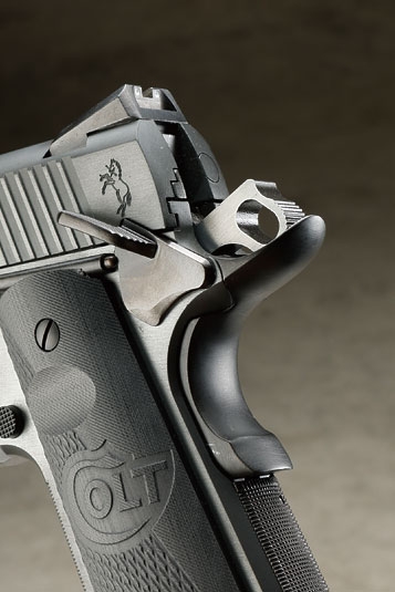 コルトを代表するファクトリーカスタムを再現「ウエスタンアームズ