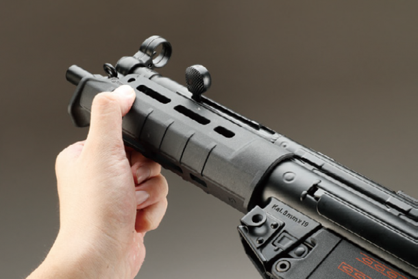 次世代電動ガンMP5A5をタクティカルにカスタマイズ「東京マルイ MP5A5