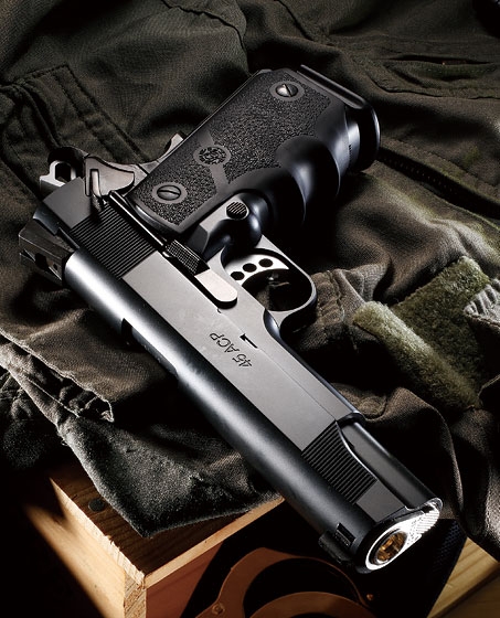 ウエスタンアームズ「HRTスペシャル（ホーグラバーグリップ付き