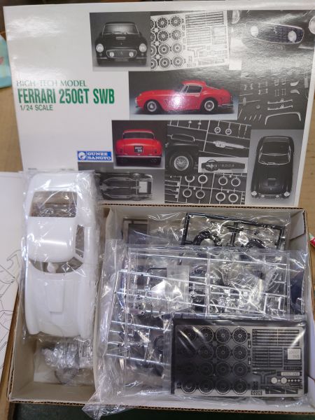 グンゼ 1/24 フェラーリ 250GT SWB ハイテック | ネオしし座1203さんの