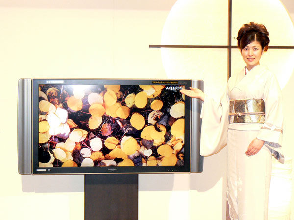 シャープ、AQUOS“亀山第2工場モデル”6機種を発表 - ITmedia NEWS