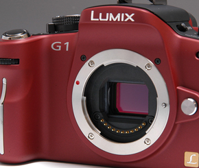 コンデジ感覚の“レンズ交換式デジカメ”――LUMIX「DMC-G1」（1/5 ページ