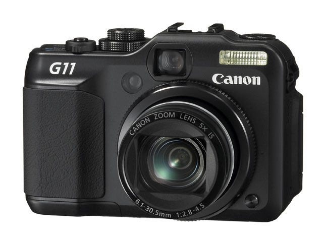 バリアングル復活“あえて1000万画素”の「G」――「PowerShot G11