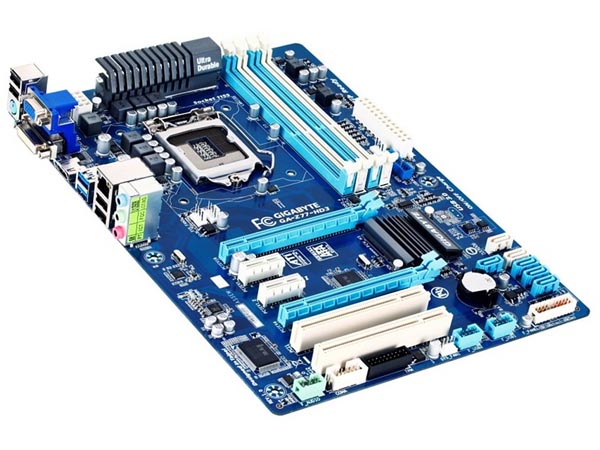 GIGABYTE、実売約1万円のZ77チップセット採用マザー「GA-Z77-HD3」など