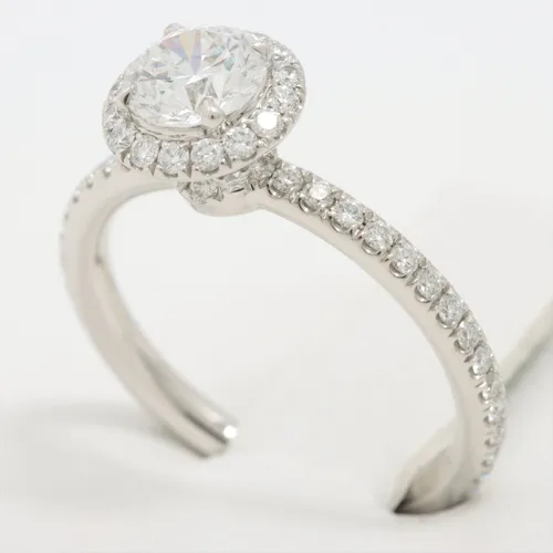 ハリーウィンストン ハーフエタニティ マイクロパヴェバンド ダイヤ