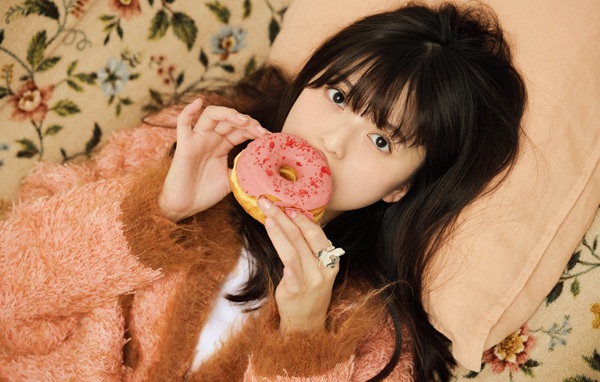 齋藤飛鳥、乃木坂46に差し入れするとしたら…？ 心を掴んだチョコを