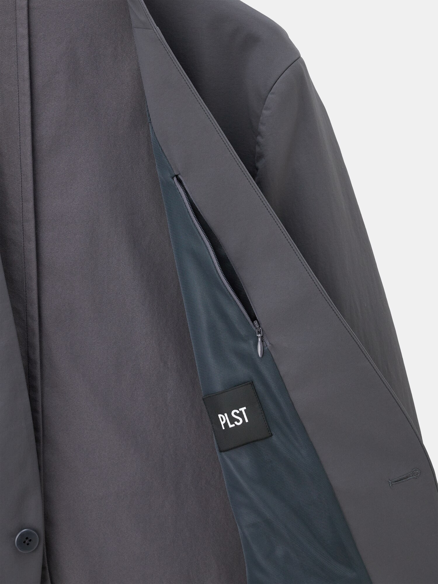 PLST(プラステ)公式 | テックストレッチノーカラージャケット