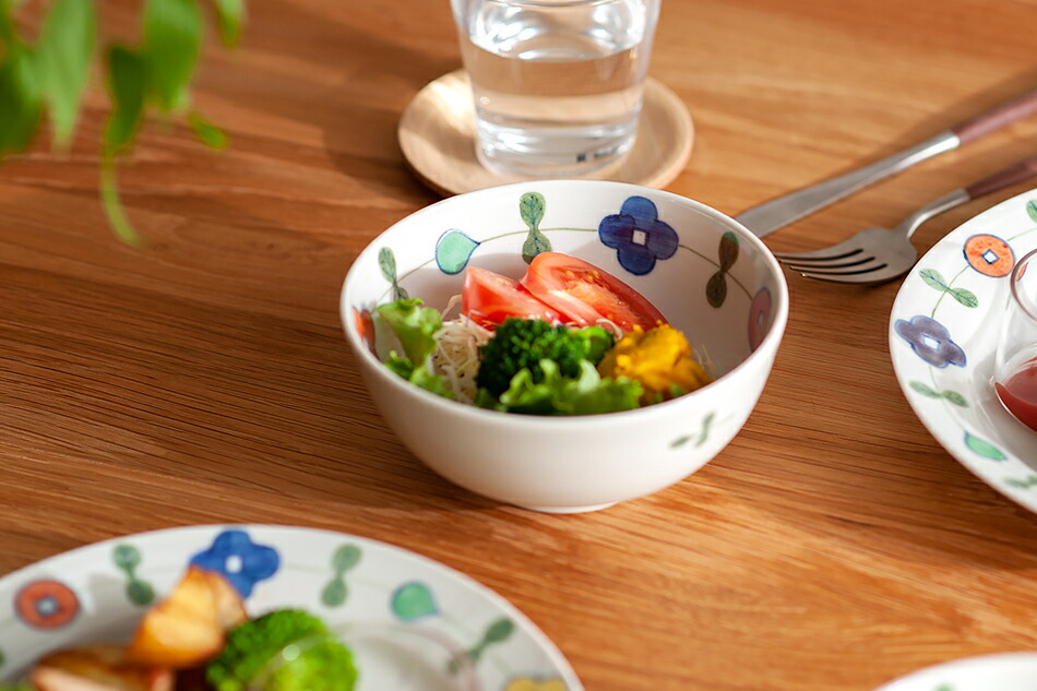 色絵幸せ花繋ぎ 4.5寸鉢（徳永遊心） フリーデザイン ｜ 北欧・ロング