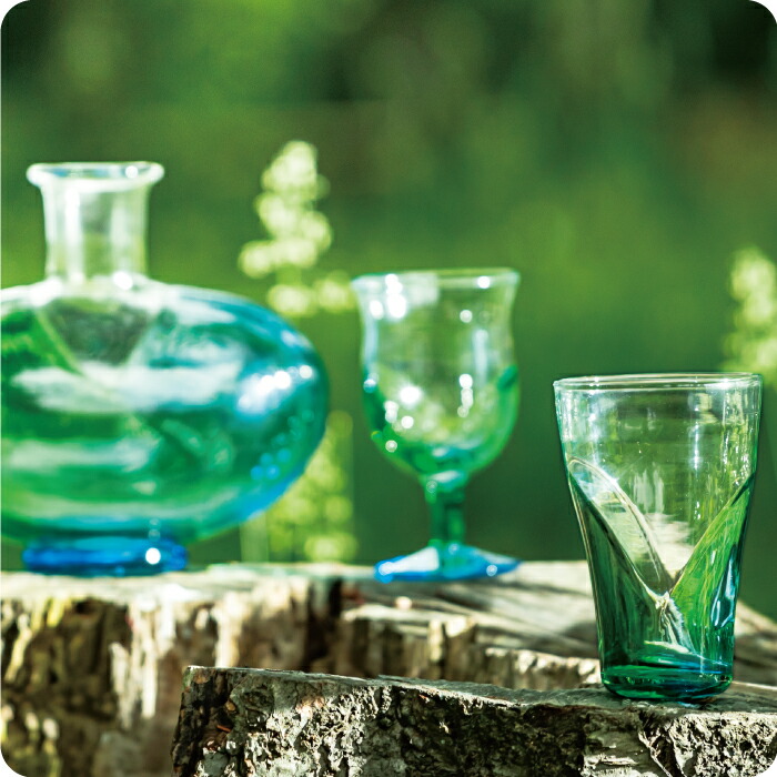 津軽びいどろ？美しいデキャンタ　作者不明 bf2d537d66454088e9dbd57aaa7929