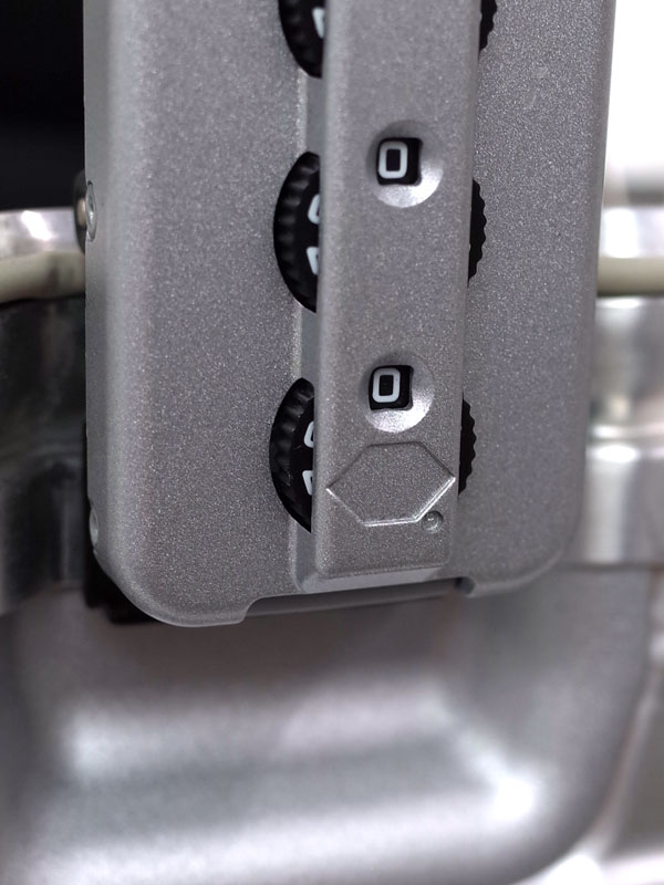 RIMOWA】【TSAロック】【TOPAS】【2輪】リモワ『トパーズ パイロット