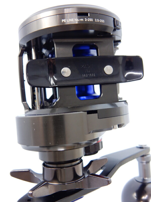 DAIWA】【SALTIGA】ダイワ『ソルティガBJ 200SH』00613714 ベイ