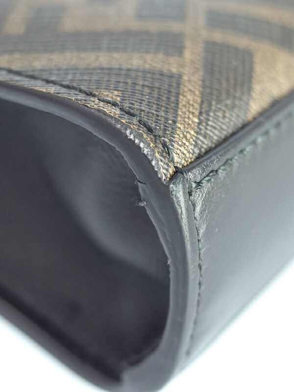 FENDI】フェンディ『ズッカ柄 レザー クラッチバッグ』7VA433 メンズ 1