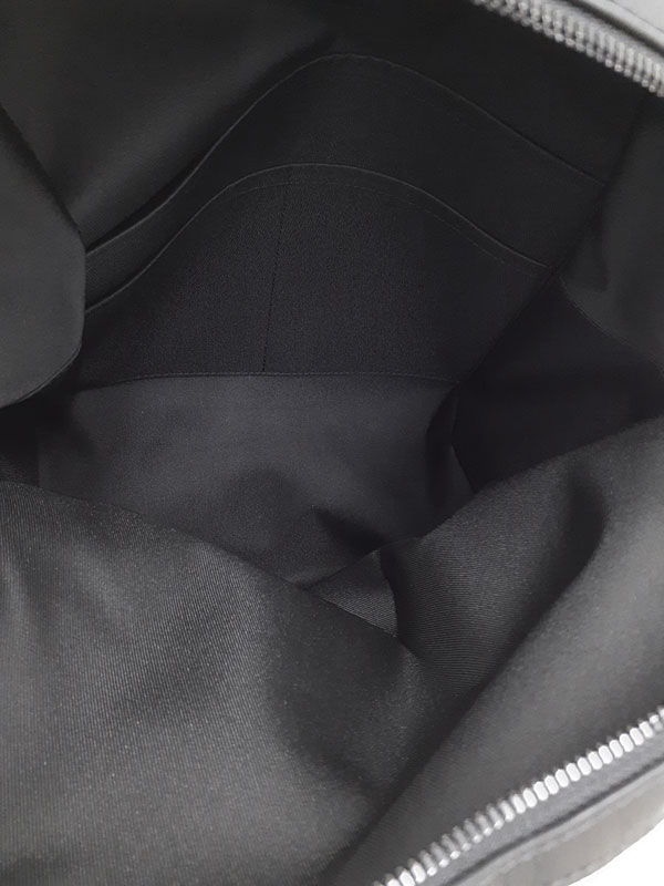 LOUIS VUITTON】ルイヴィトン『モノグラム シャドウ ディスカバリー