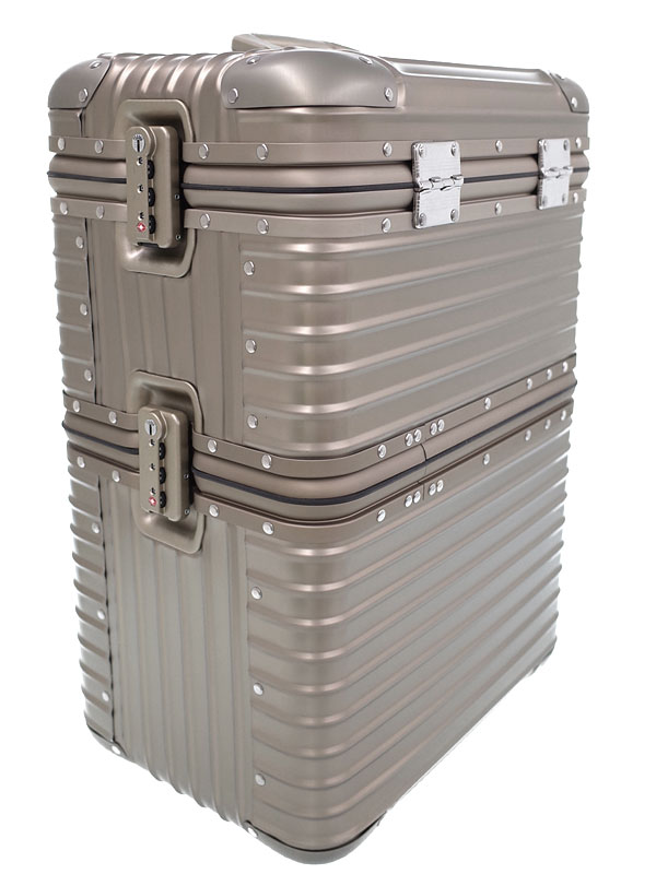RIMOWA】リモワ『トパーズ チタニウム ワインケース 100L』920.90.04.2