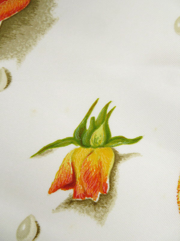 HERMES】【LA ROSEE】【フランス製】エルメス『カレ90 薔薇の雫