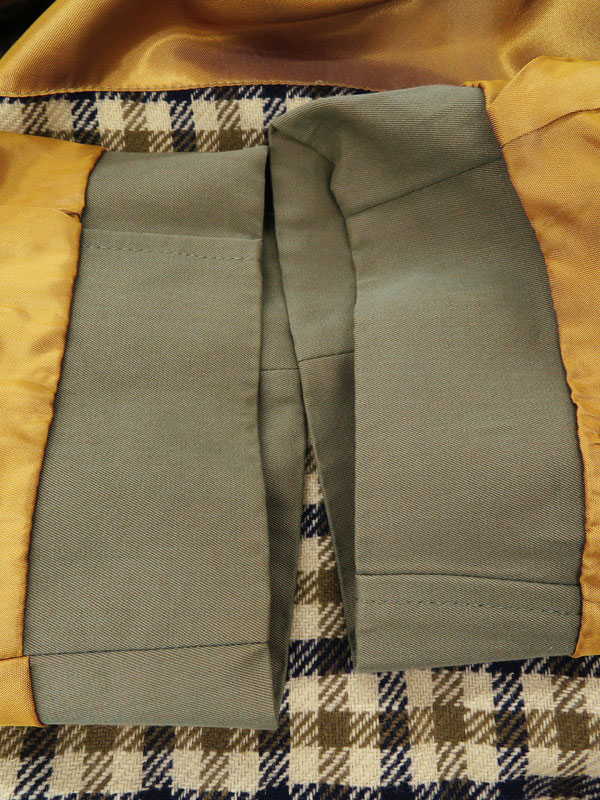 Aquascutum】【SHORT40】【AQUA5】【玉虫色】【英国製】【アウター