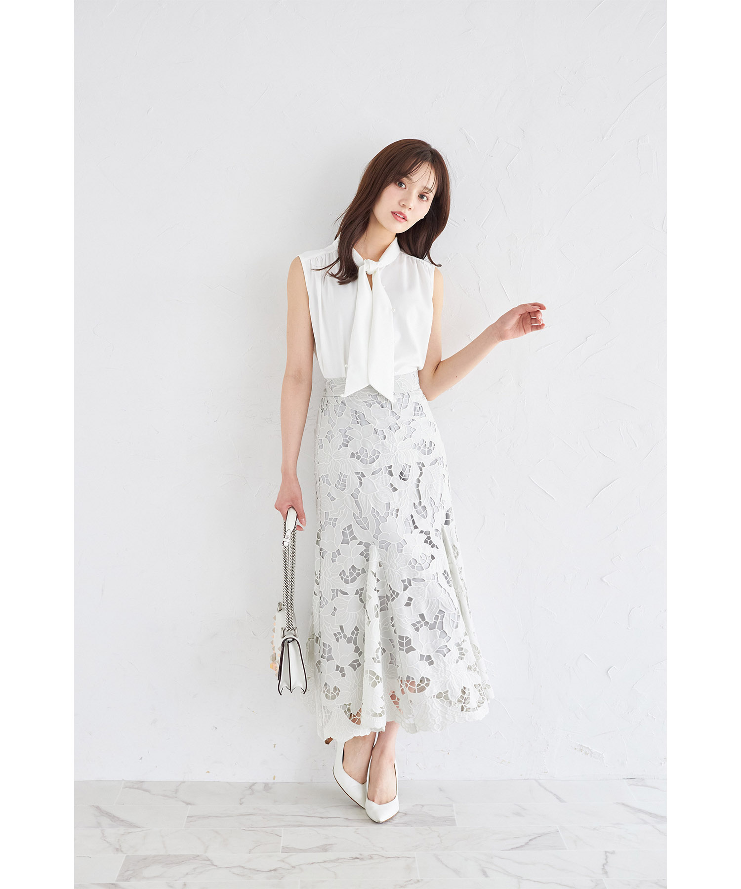 カットワークフラワーレースマーメイドスカート