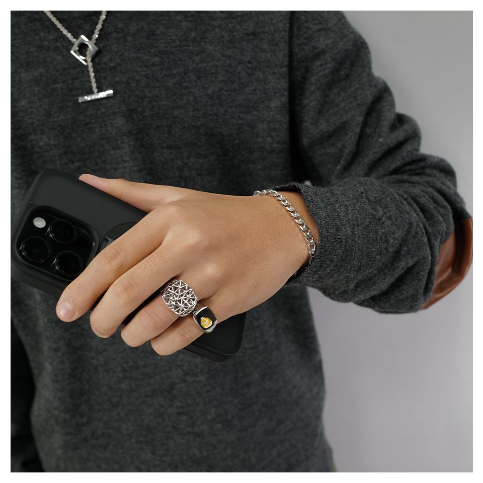 TOMWOOD - Mined Ring Small Diamond / 925スターリングシルバー