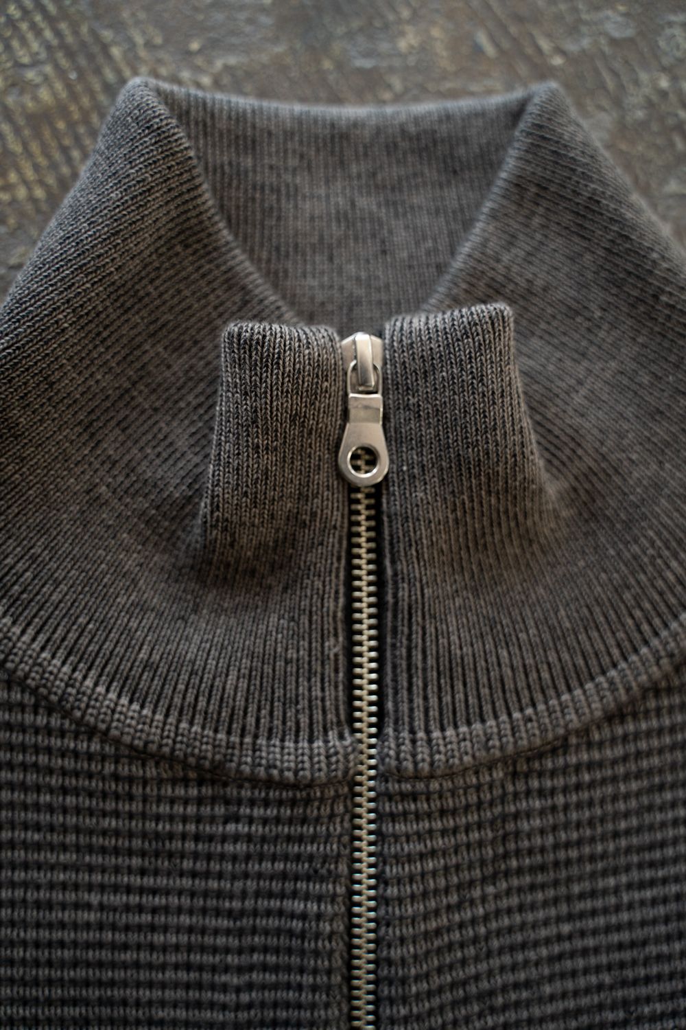 YASHIKI - 【ラスト1点】【25AW】Fuyushigure Half Zip Knit(GREIGE