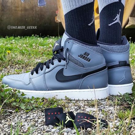 9月発売予定】 ナイキ エアジョーダン1 レア エア ウルフグレー