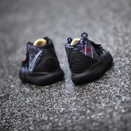 国内9月10日発売予定】ナイキ カイブリッド S2 EP ブラック/ブラック