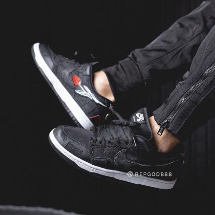 国内4月2日抽選予定】ウェイステッド ユース × ナイキ SB ダンク ロー