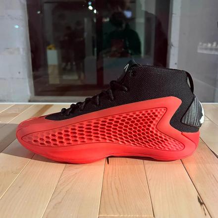 国内9月7日発売予定】アディダス アンソニー・エドワーズ 1 ミッド