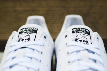 アディダス オリジナルス スタンスミス ホワイト/ガム (S85434