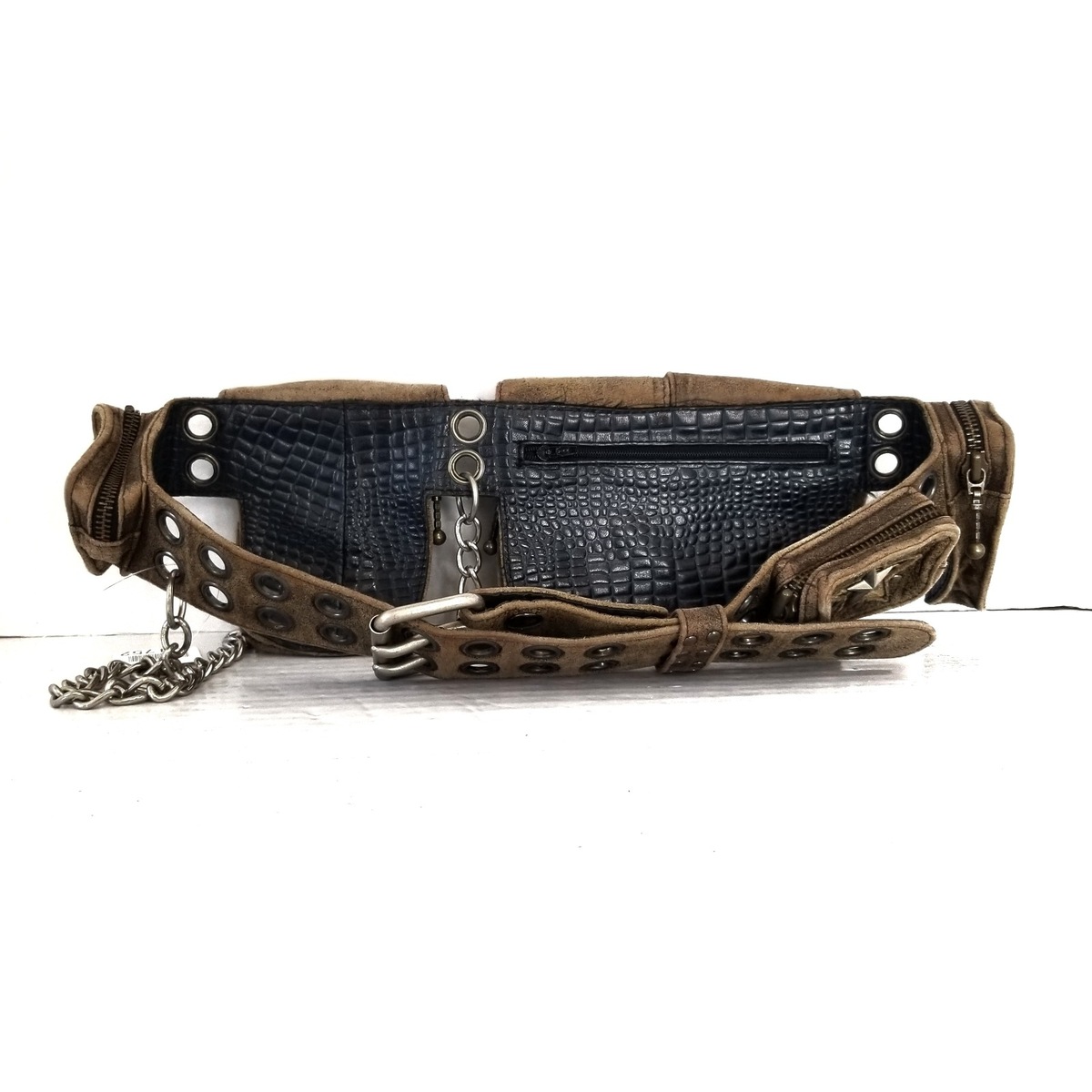 ケムリ/ウエストポーチ/ベージュ×ダークブラウン×シルバー/レザー