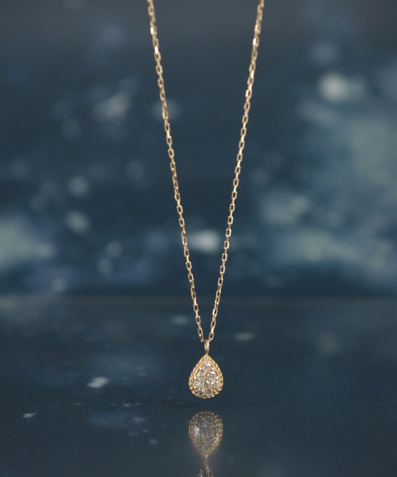 anq.】K10・ペアシェイプ ダイヤモンドパヴェネックレス | KU