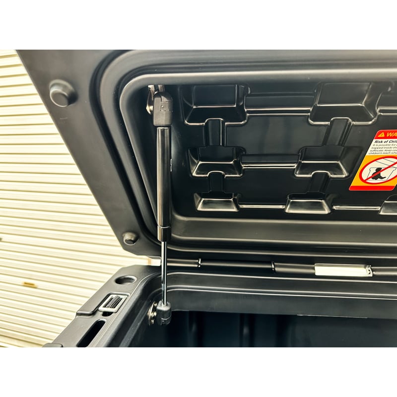 OVERLAND SPEC OUTDOORS Rugged box 50 Version wi