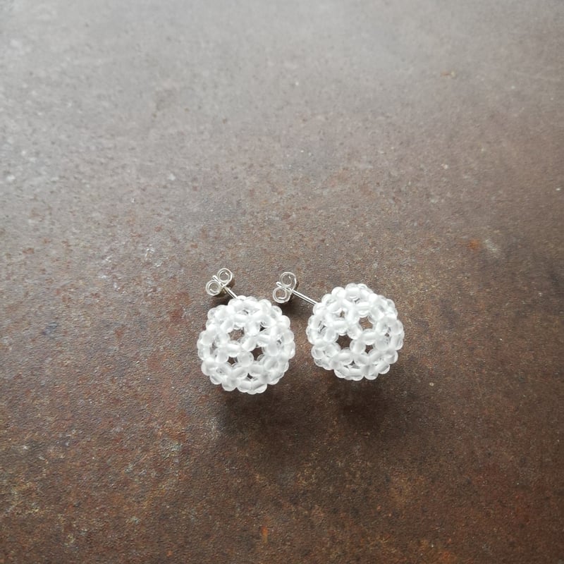 fullerene フラーレン 水晶2mmピアス/イヤリングsv925(marsa*origi