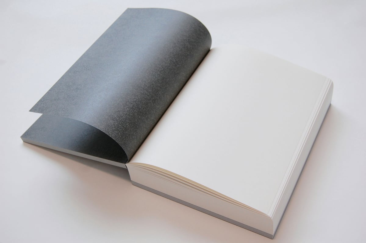 完全数量限定 250個 】 実験製品 『 魔導書 月読時計 』 1冊＋α