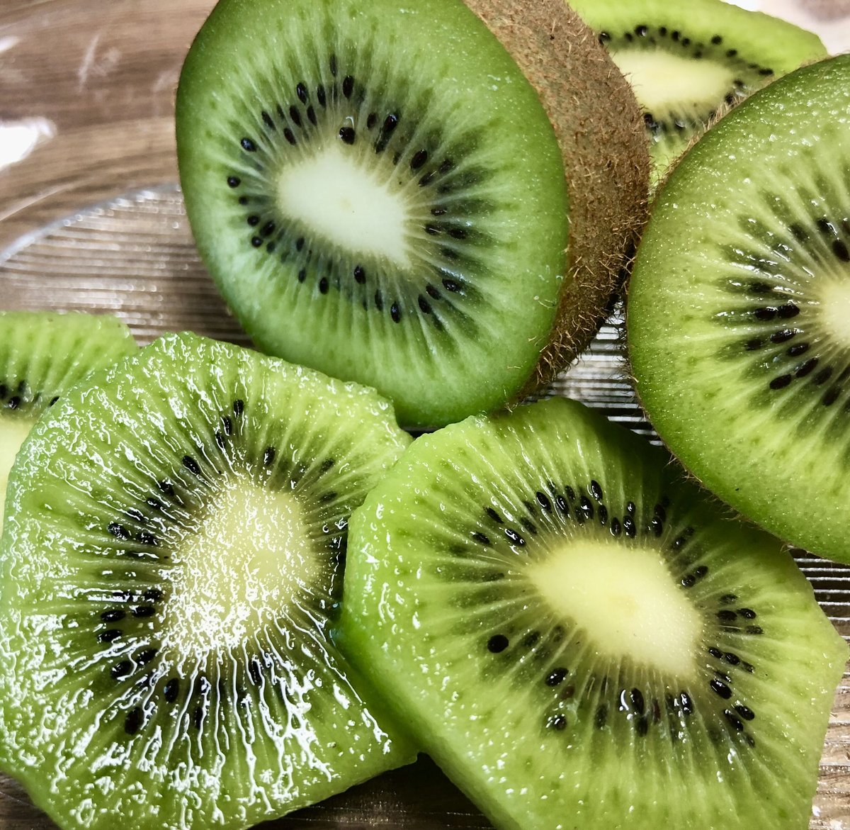 1箱20個入NATIVE畑のグリーンキウイ（2Lサイズ） | NATIVE GARDEN+