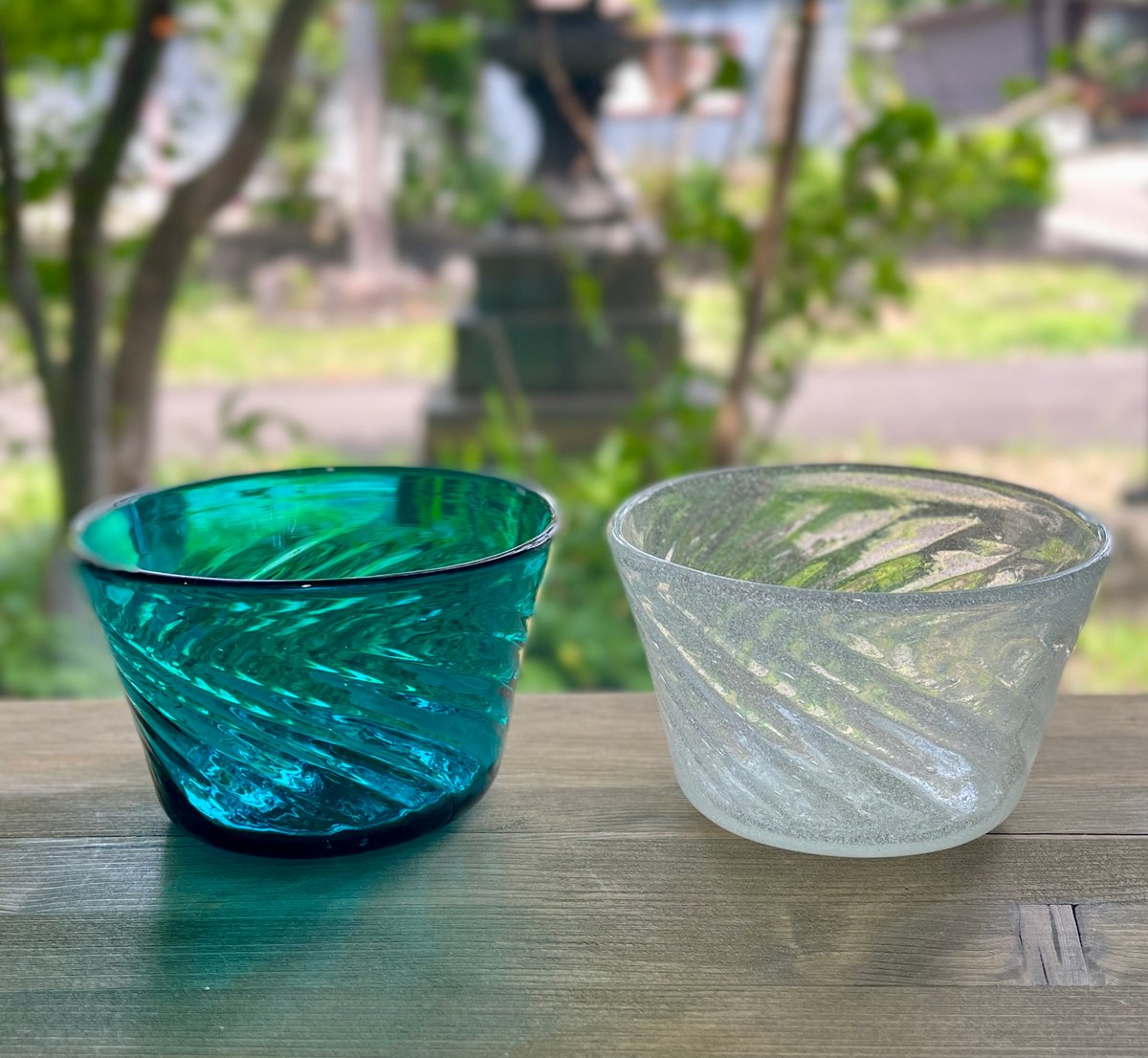 倉敷ガラス 小谷栄次 小鉢（青／泡） | Linné