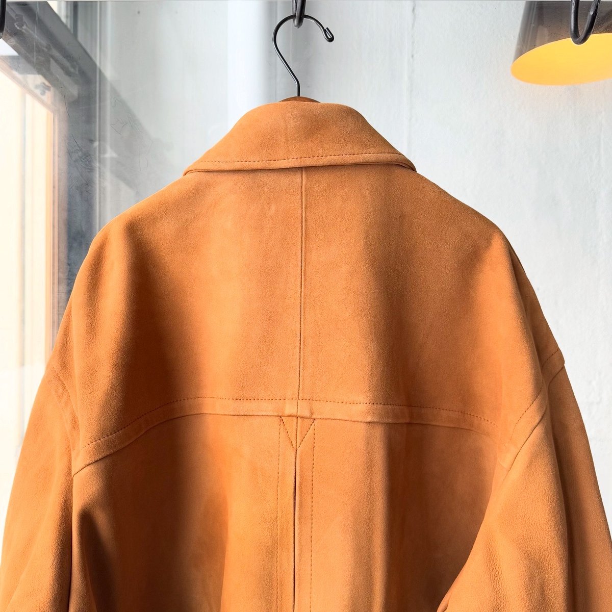 AURALEE LAMB SUEDE ZIP BLOUSON | Less Higashikawa
