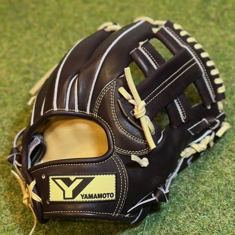 CATEGORY 内野用グラブ | 山本グラブスタジオ