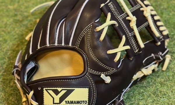 山本グラブスタジオ