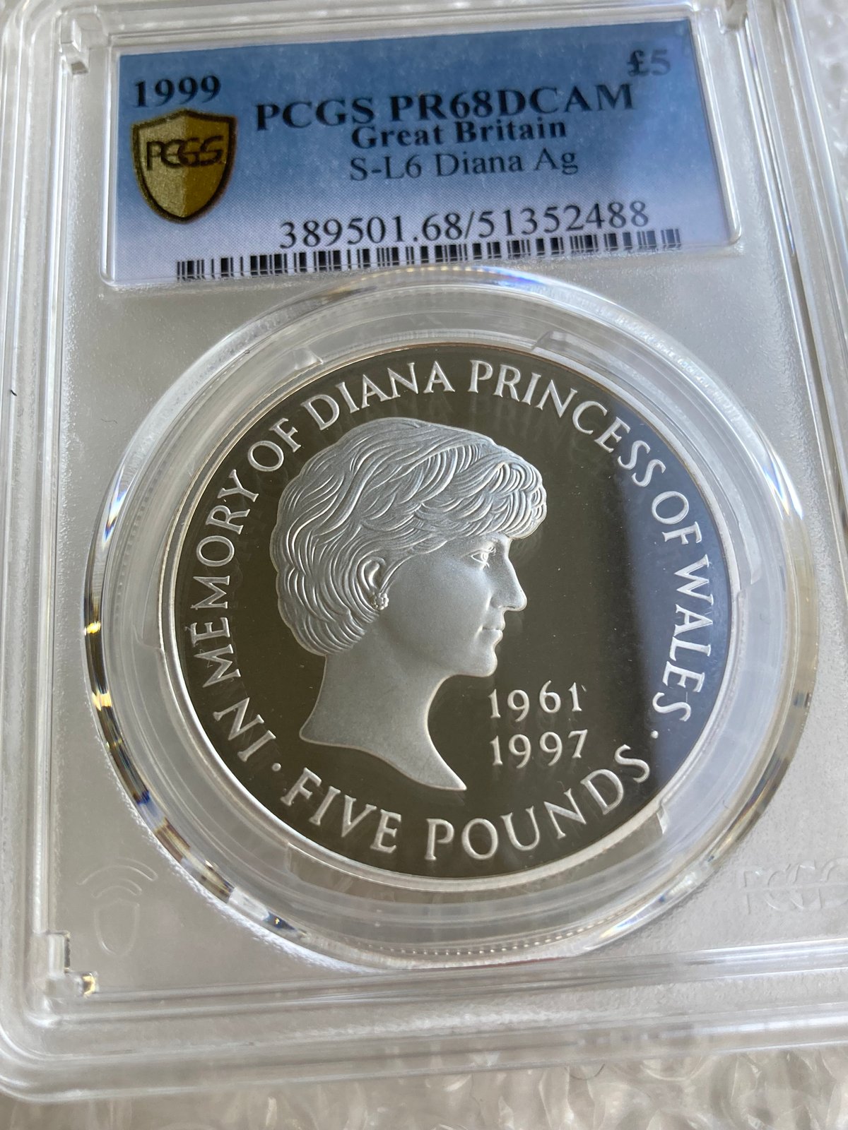 PCGS鑑定PR68 1999年 イギリス ダイアナ妃追悼祈念 5ポンド銀貨 S-L6