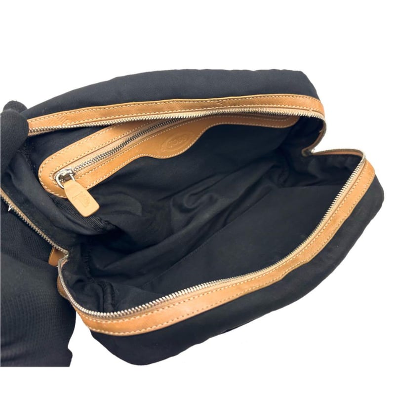 TOD'S トッズ クラッチバッグ セカンドバッグ マルチポーチ 化粧品入れ