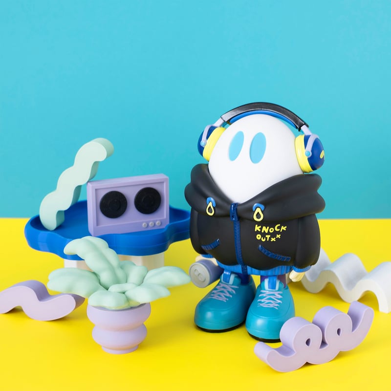 ヘッドホンおばけちゃんソフビ[BLACK] | ななしのおばけちゃん