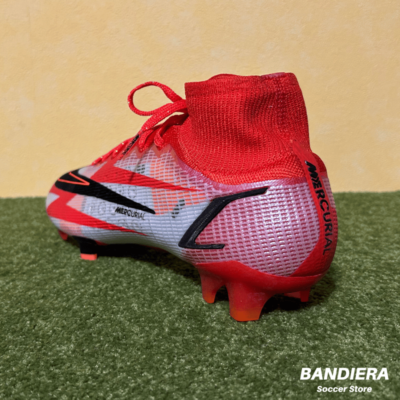 ナイキ】サッカースパイク マーキュリアル スーパーフライ 8 エリート