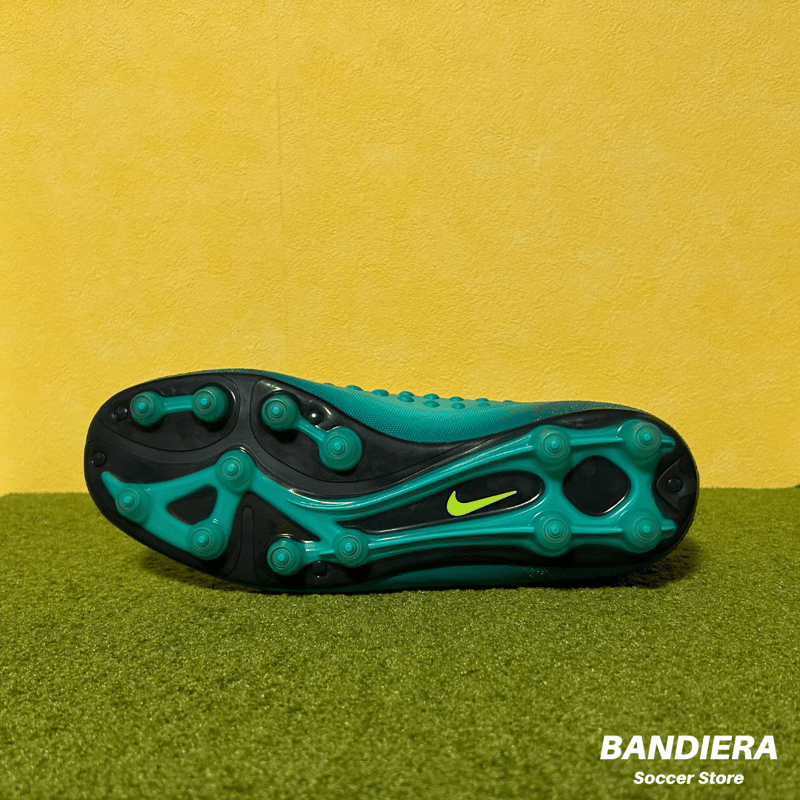 NIKE ナイキ サッカースパイク マジスタ オーパス Ⅱ HG-E（グリーン